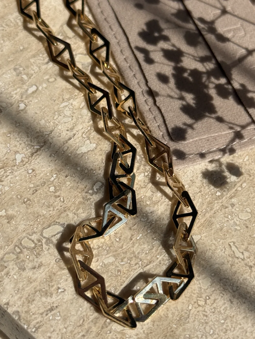 Lyren · Éclisse Necklace