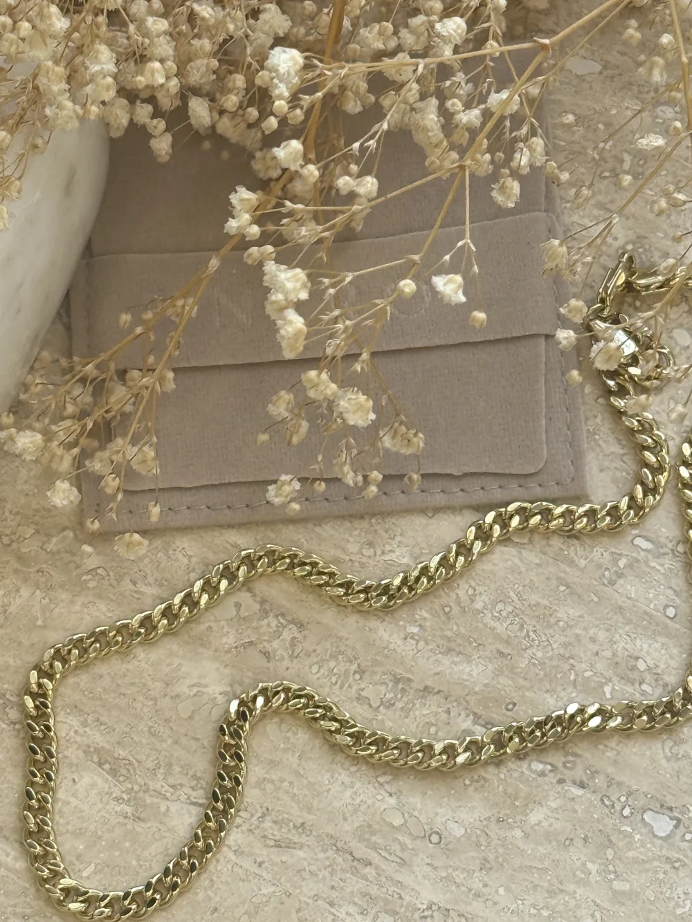 Lyren · Tavra Necklace